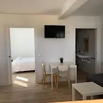 De Gredos نافاريدوندا دي غريدوس